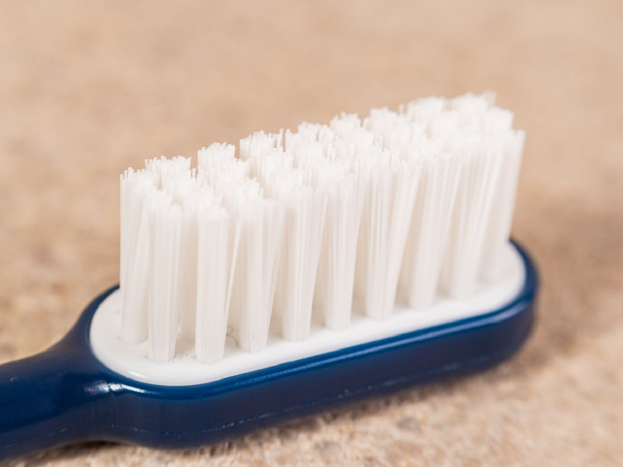 Brosse à dents rechargeable en bioplastique