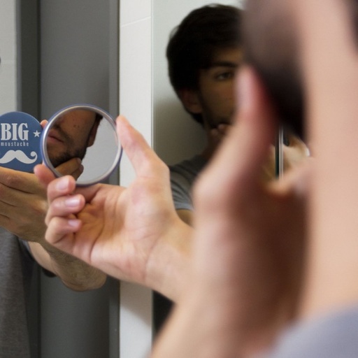 [4BM00136] Big Moustache® miroir de voyage
